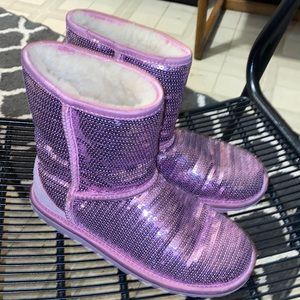 Uggs size 4 pink sequin